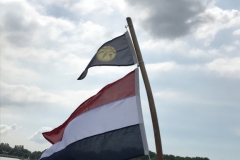 18-06-03-15-40-27-1853